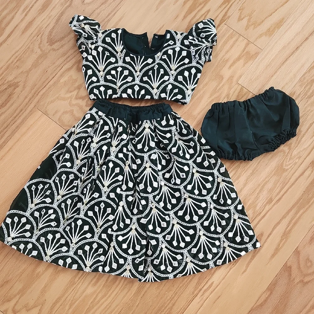 Dark Green and White Three-Piece Lehanga Choli For Girls 2-3 Yrs Short Sleeves